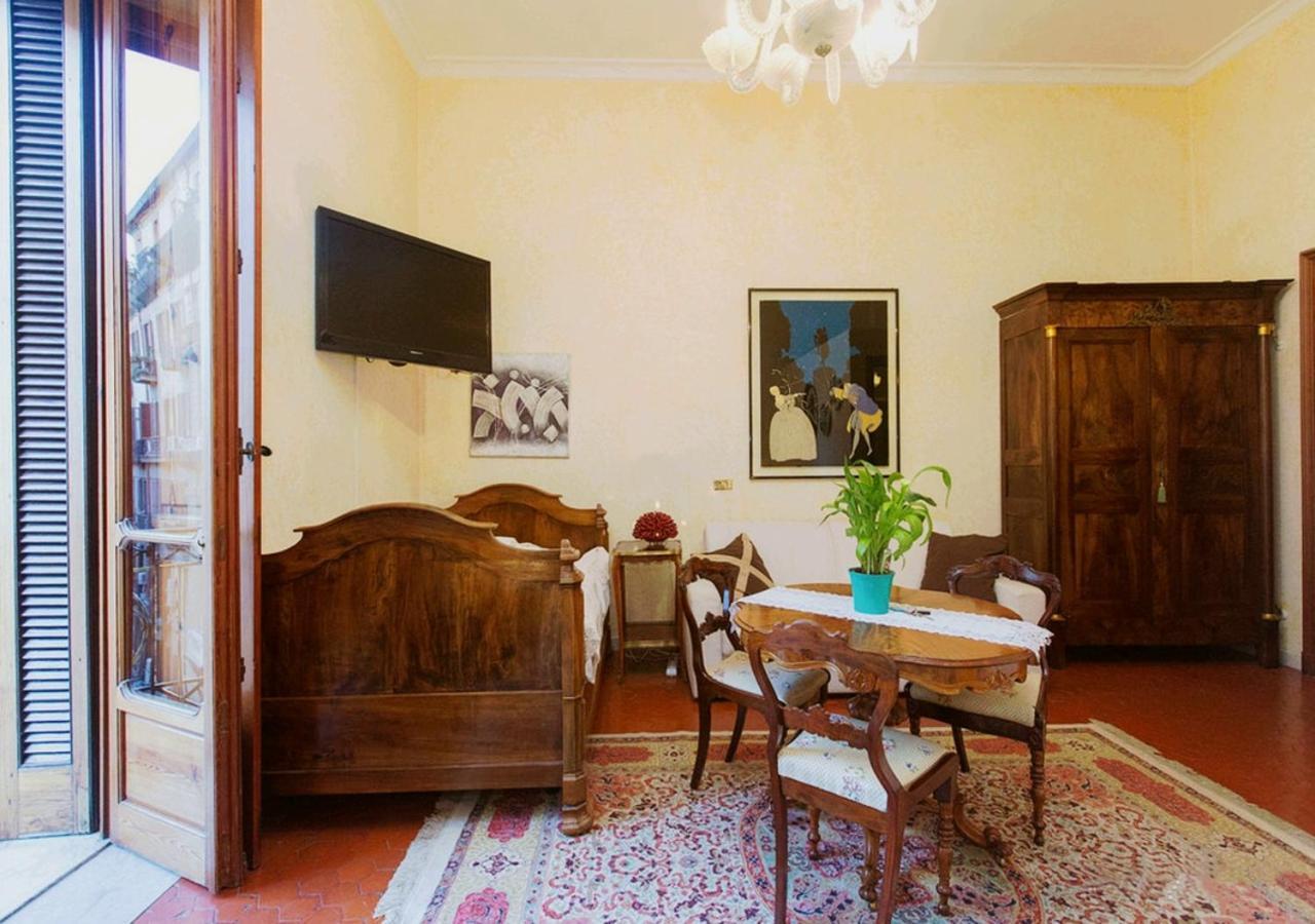 B&B Atmosfere Del Centro Storico Naples Luaran gambar